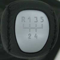 Ручка КПП c чехлом для ВАЗ 2113-15 (чёрная строчка)